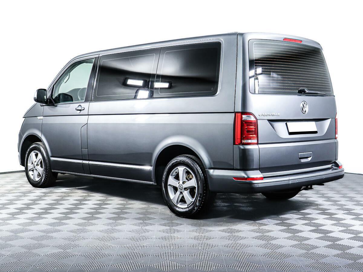 Volkswagen Caravelle 2019, серый