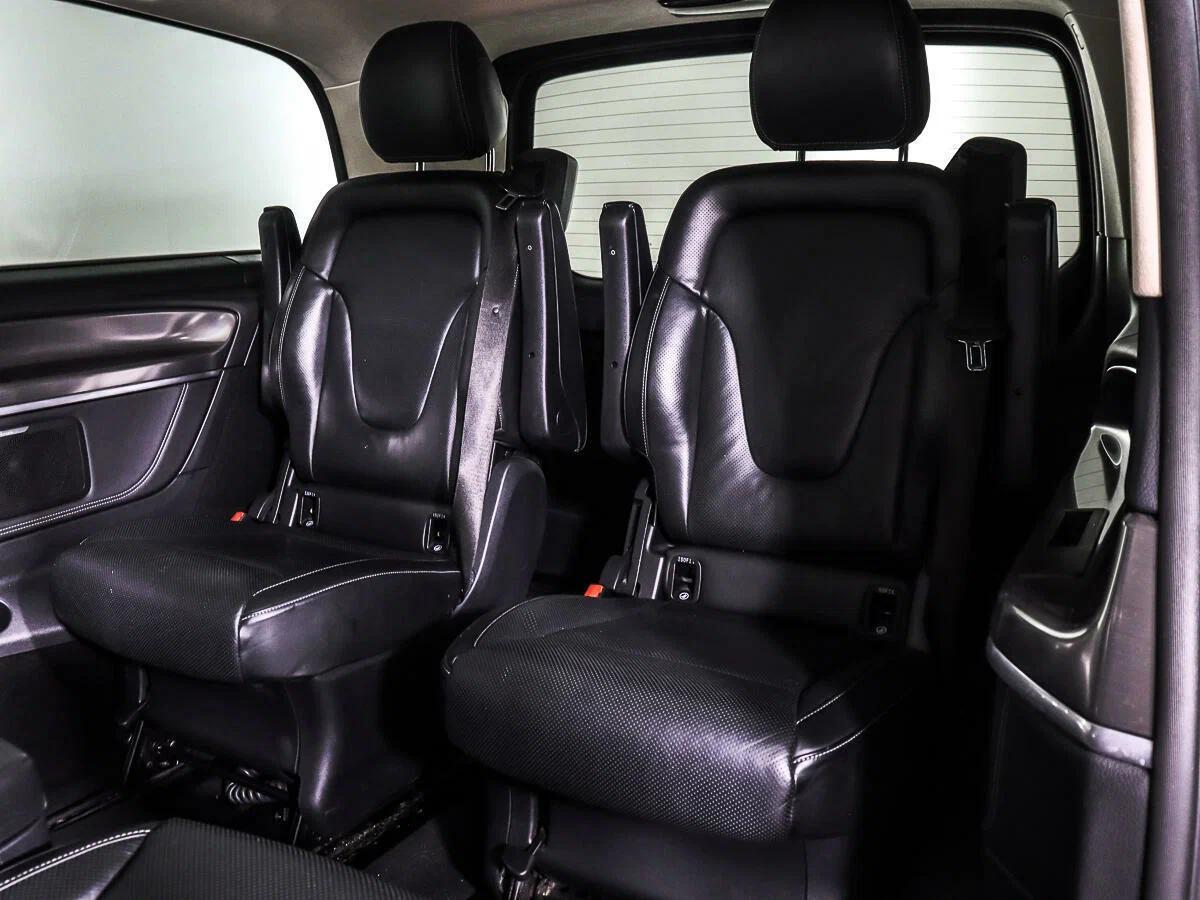 Mercedes-Benz V-Класс 2015, черный