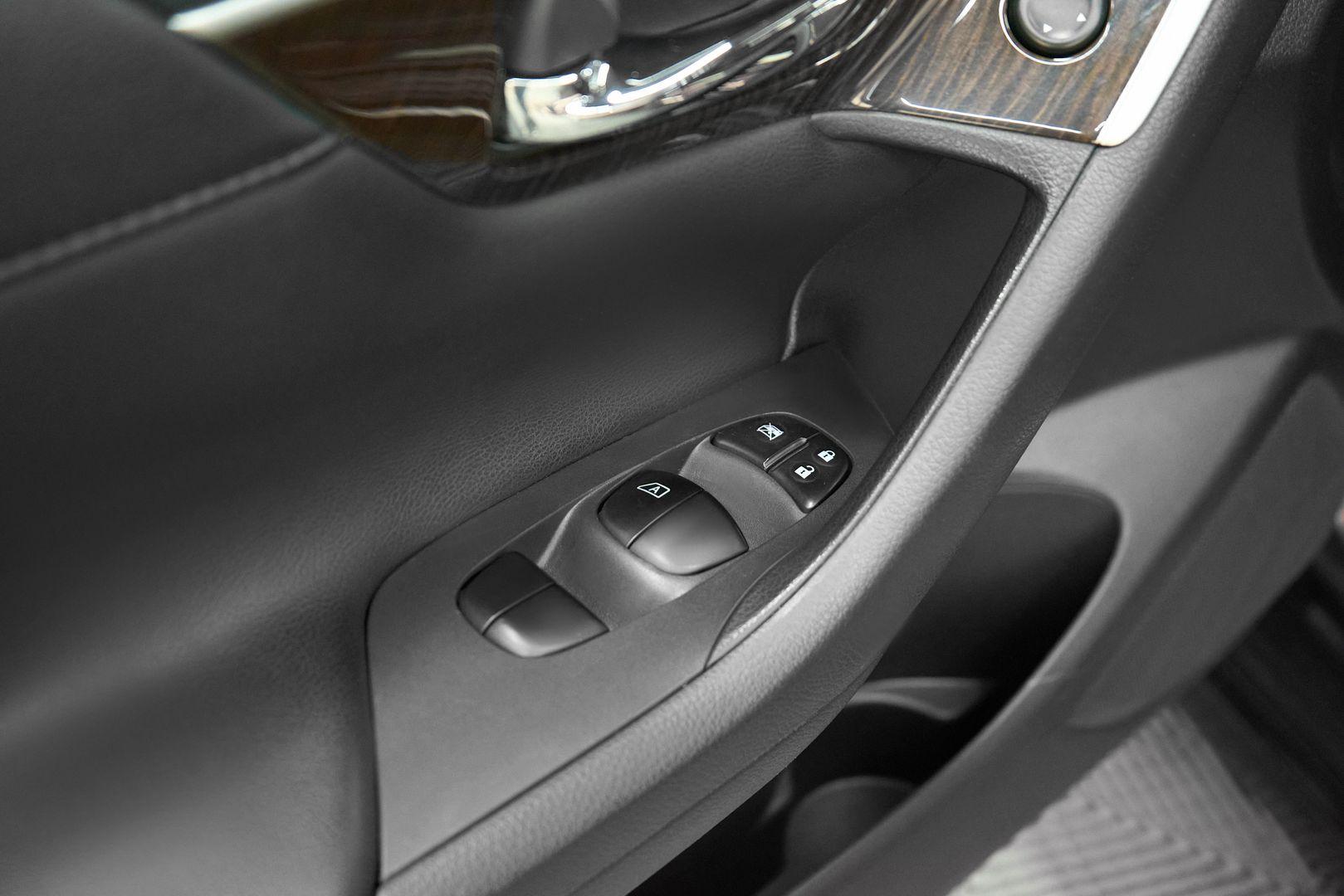 Nissan Teana 2014, пурпурный