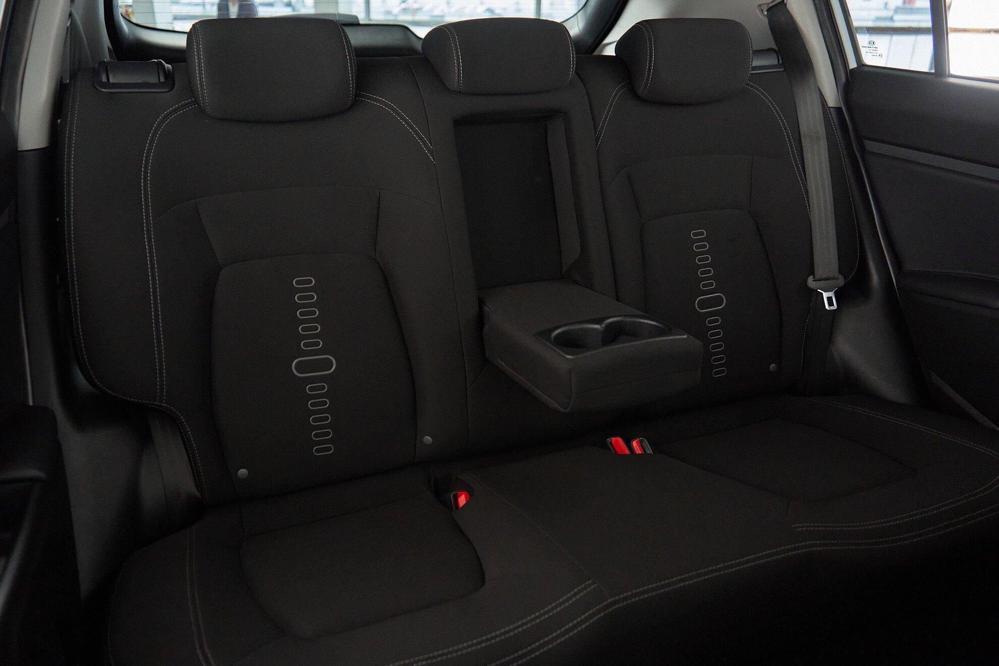 Kia Sportage 2011, белый