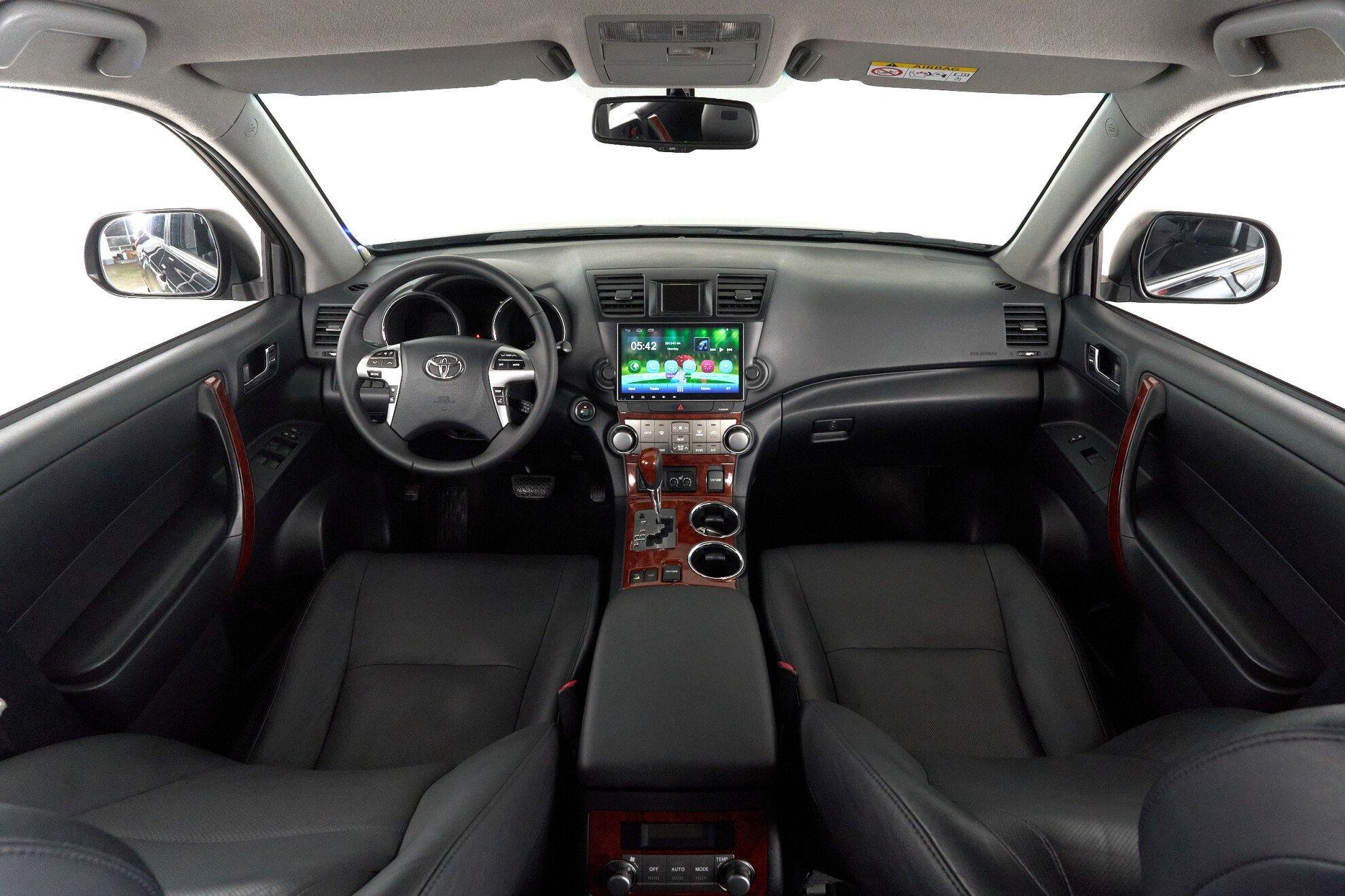 Toyota Highlander 2013, черный
