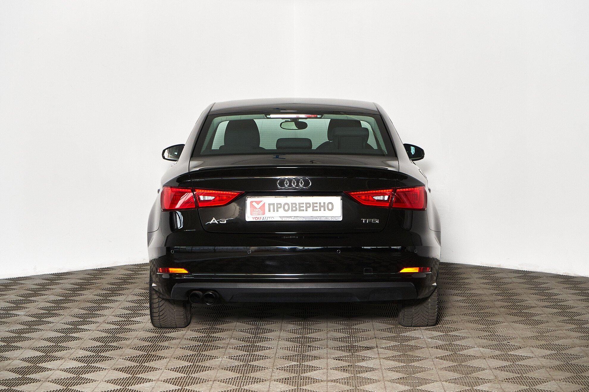 Audi A3 2013, черный