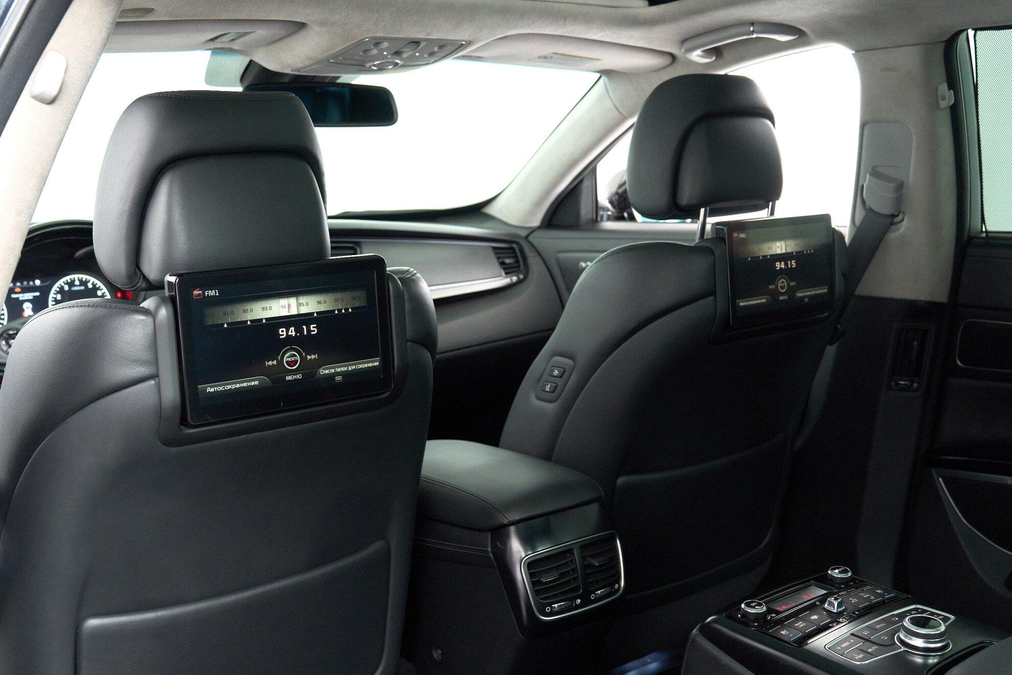 Kia Quoris 2015, черный