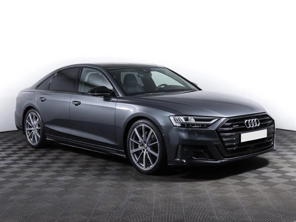 Audi A8 2020, серый