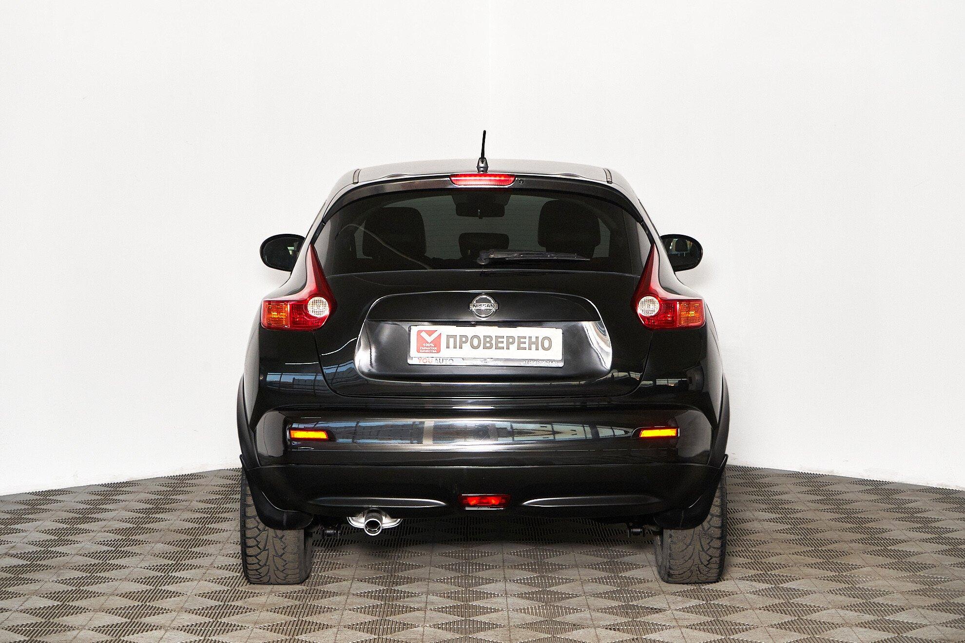 Nissan Juke 2011, черный