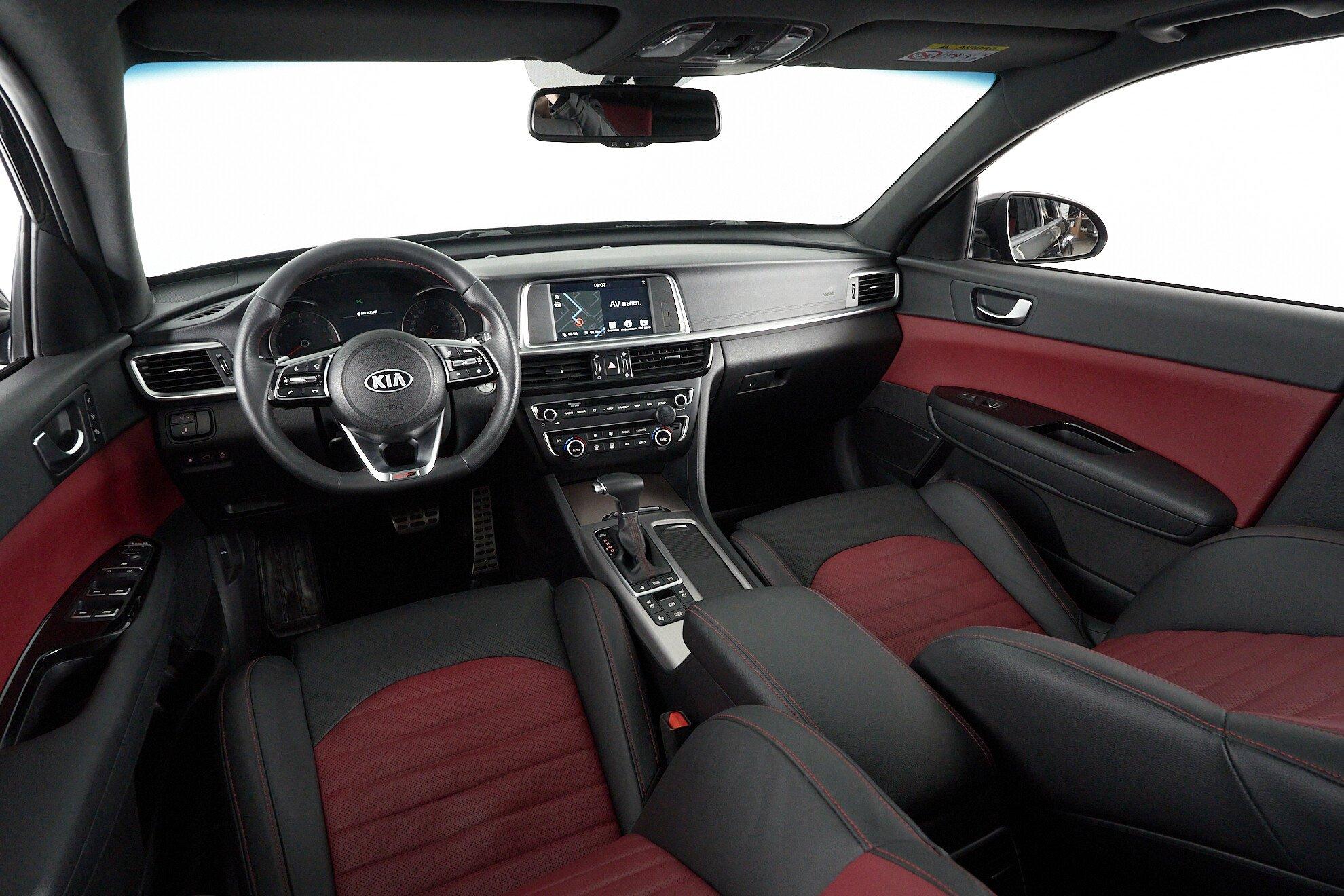 Kia Optima 2018, черный