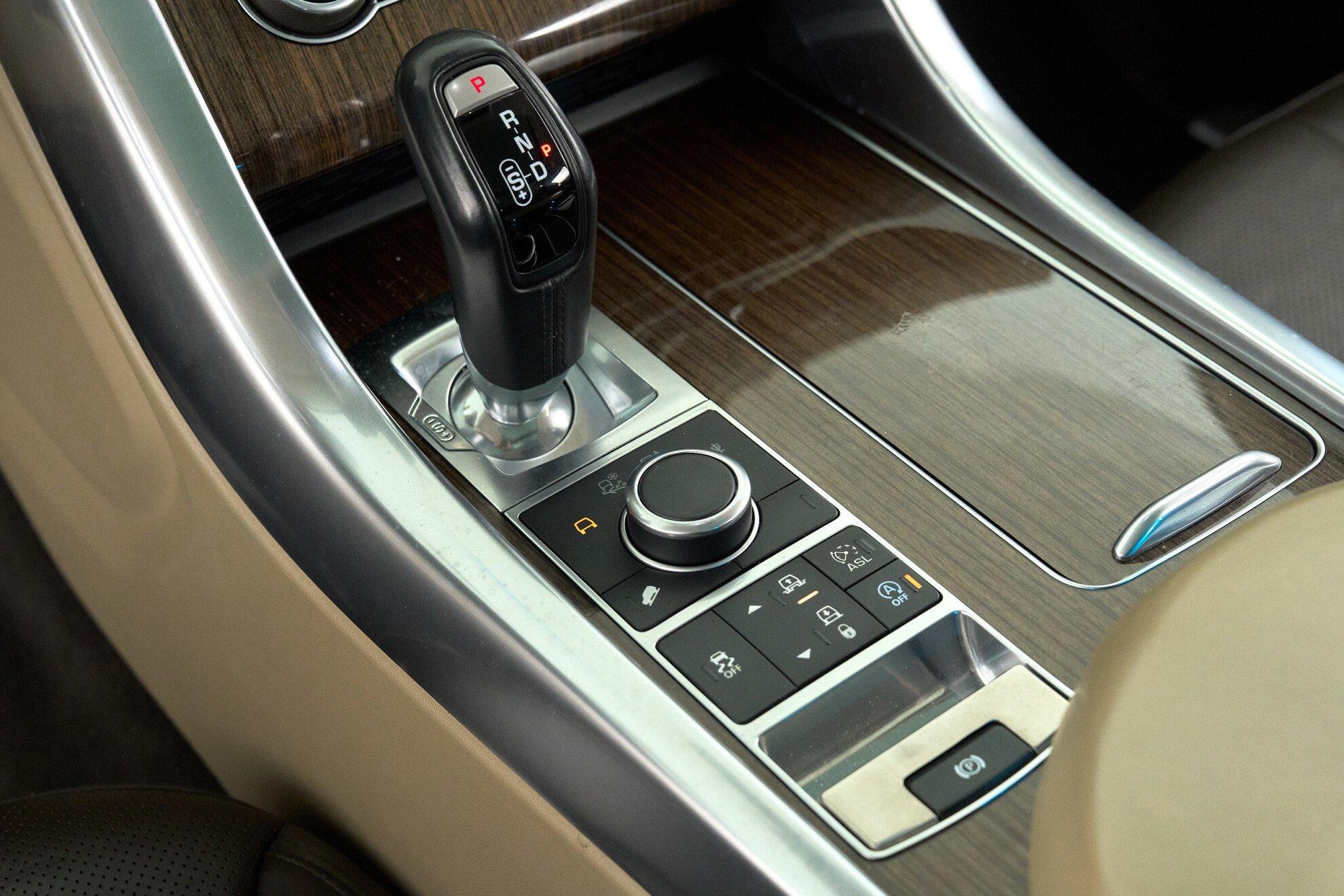 Land Rover Range Rover Sport 2016, белый