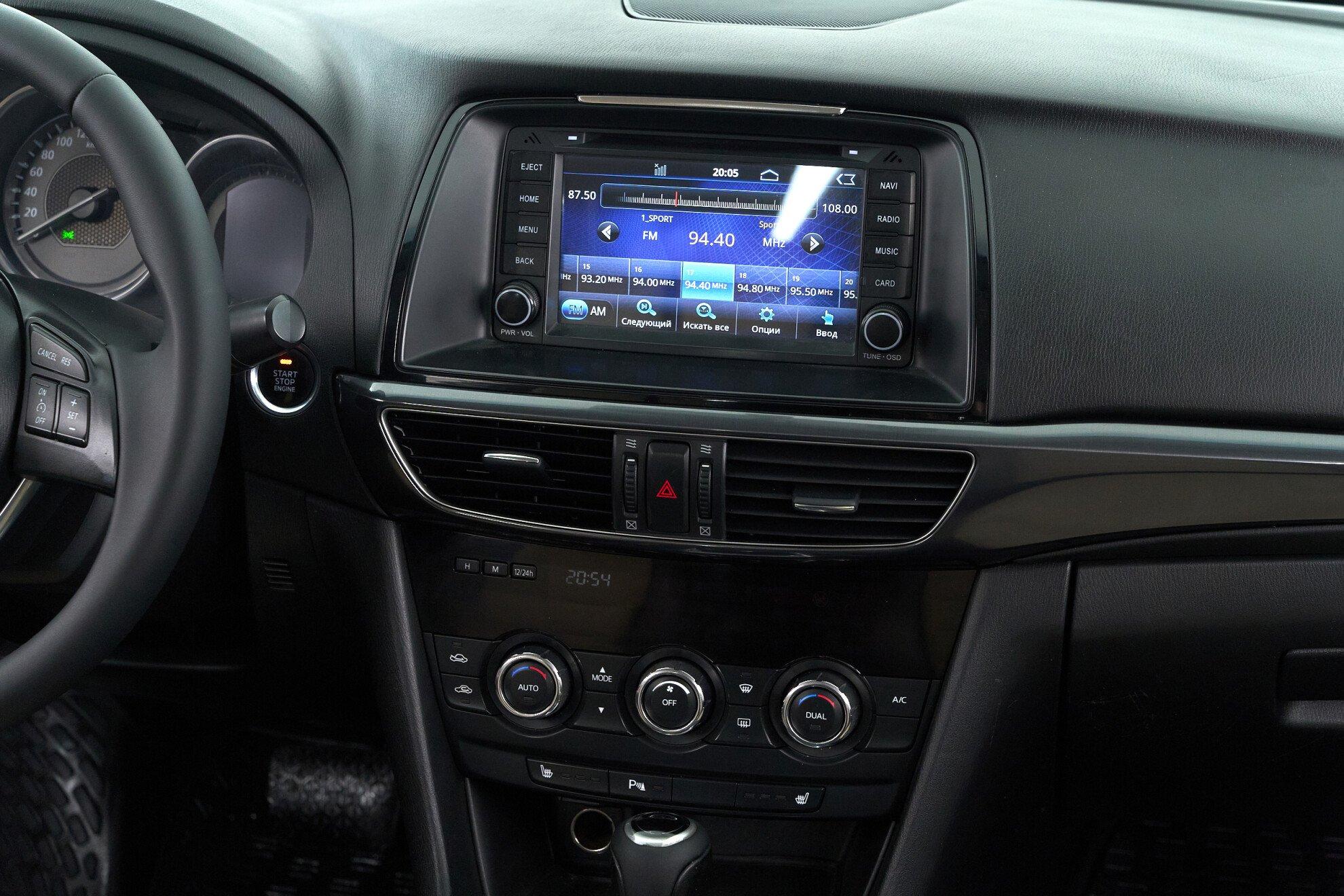 Mazda 6 2014, белый