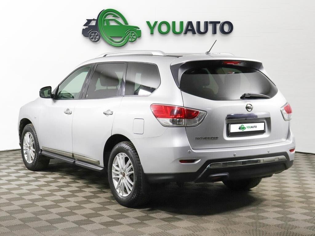 Nissan Pathfinder 2014, серый