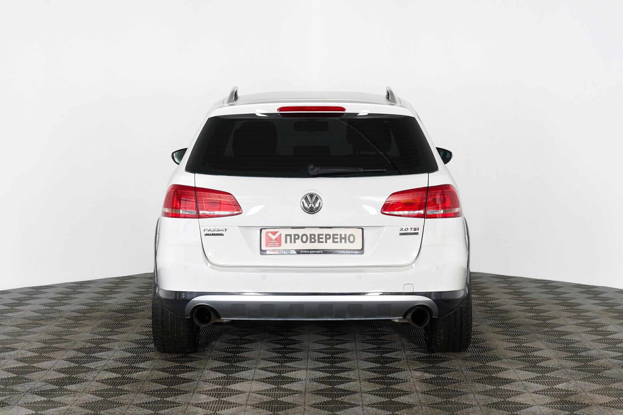 Volkswagen Passat 2013, белый