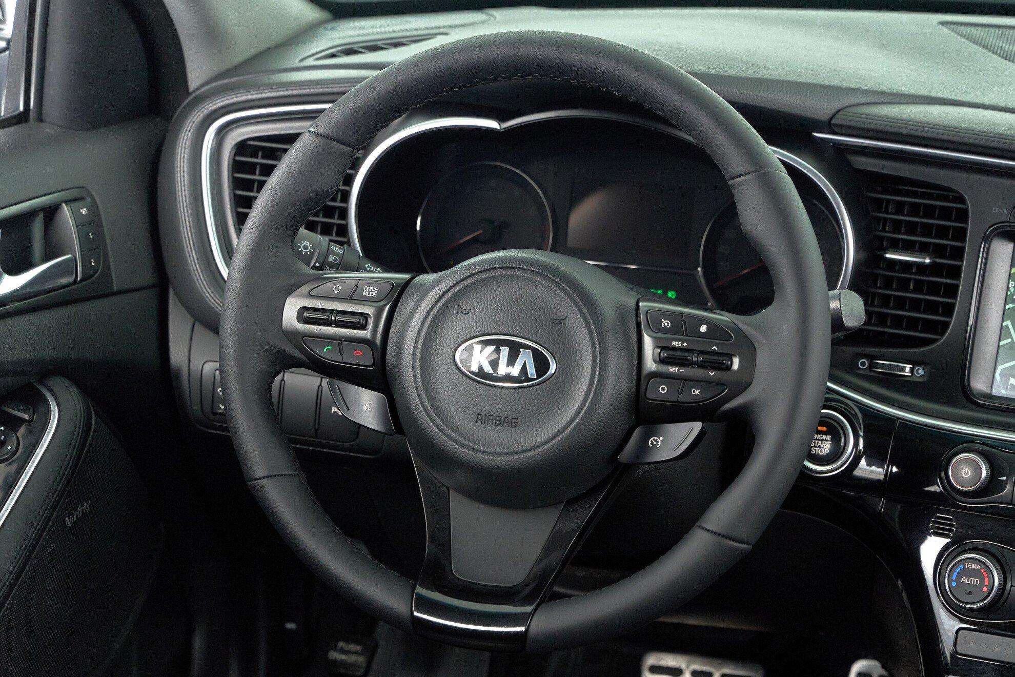 Kia Optima 2014, черный