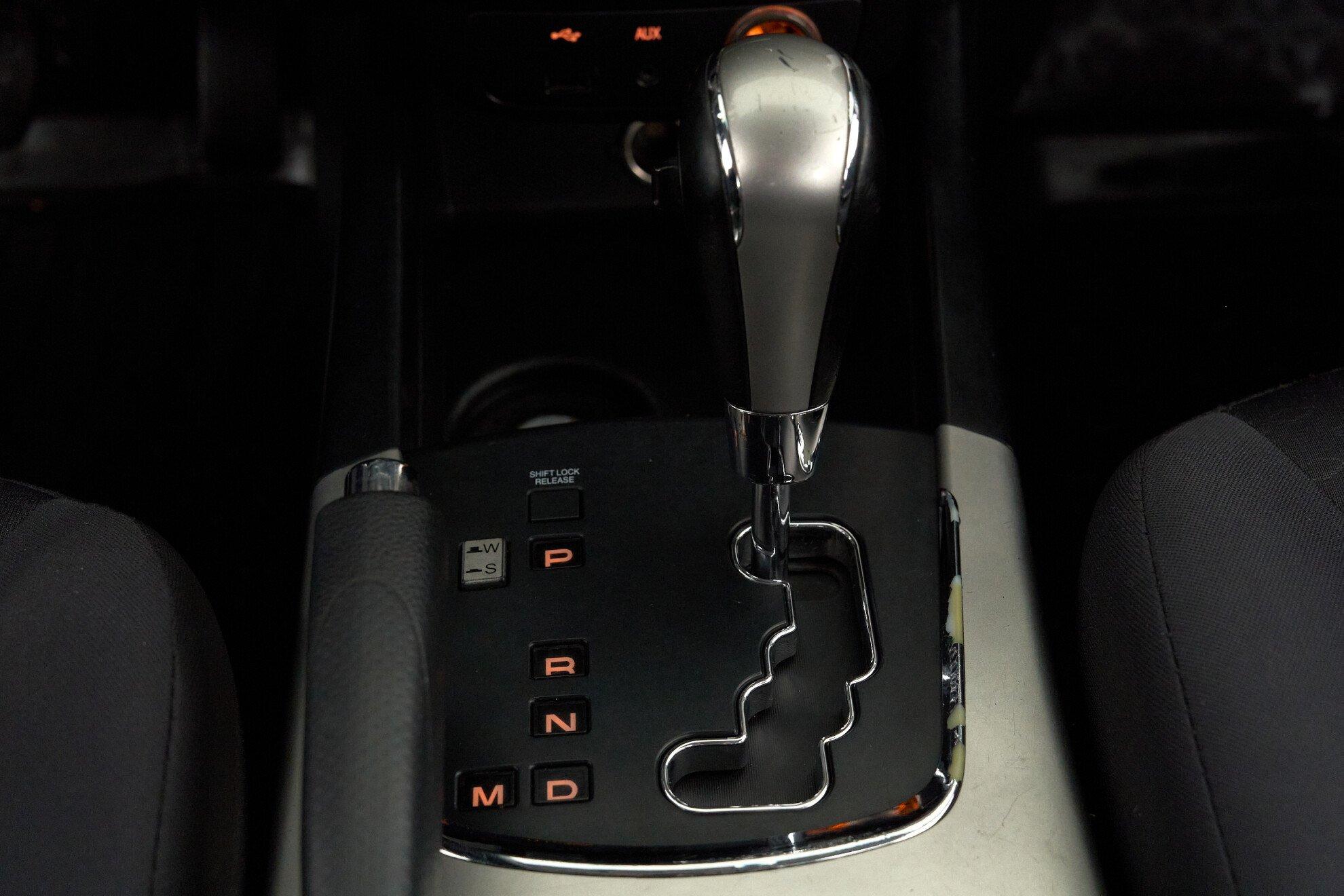 SsangYong Actyon 2011, черный