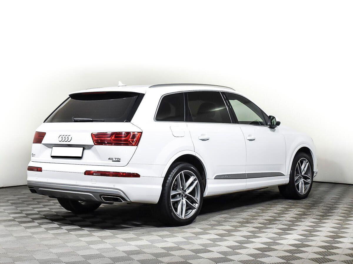 Audi Q7 2017, белый