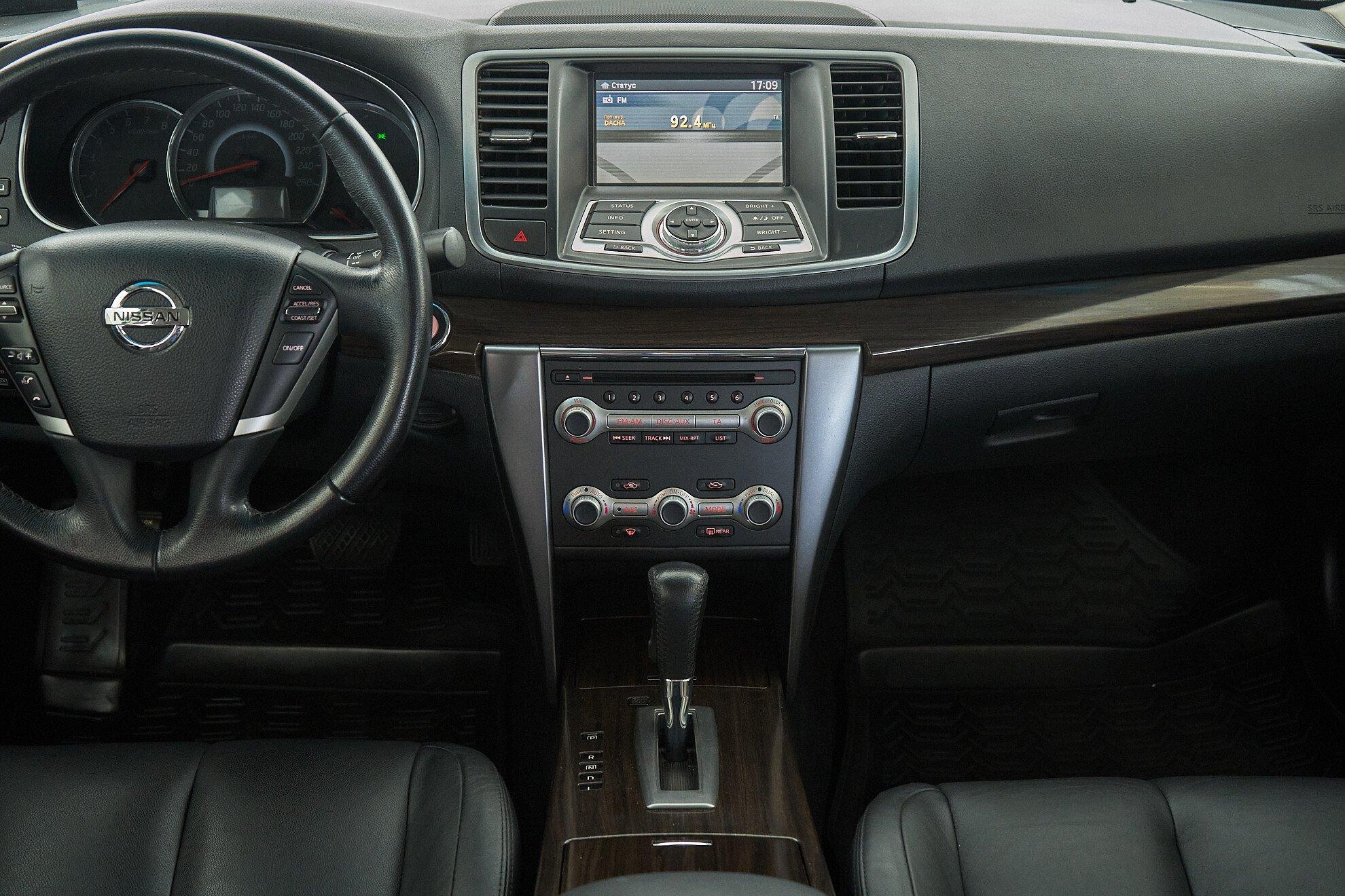 Nissan Teana 2011, черный