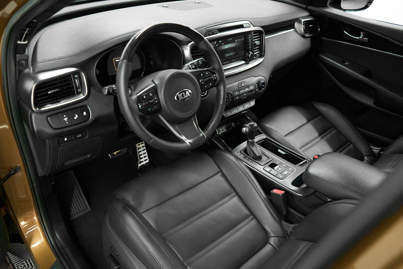 Kia Sorento 2017, коричневый