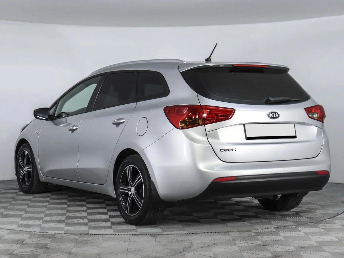 Kia Ceed 2012, серебряный
