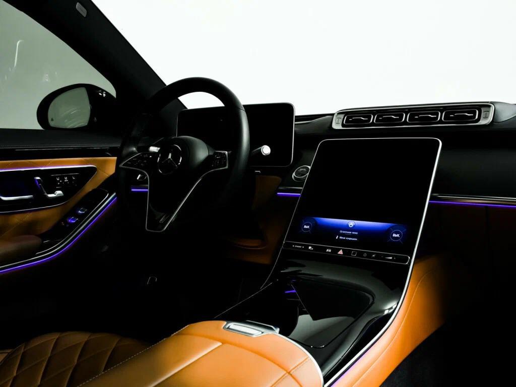 Mercedes-Benz S-Класс 2020, черный