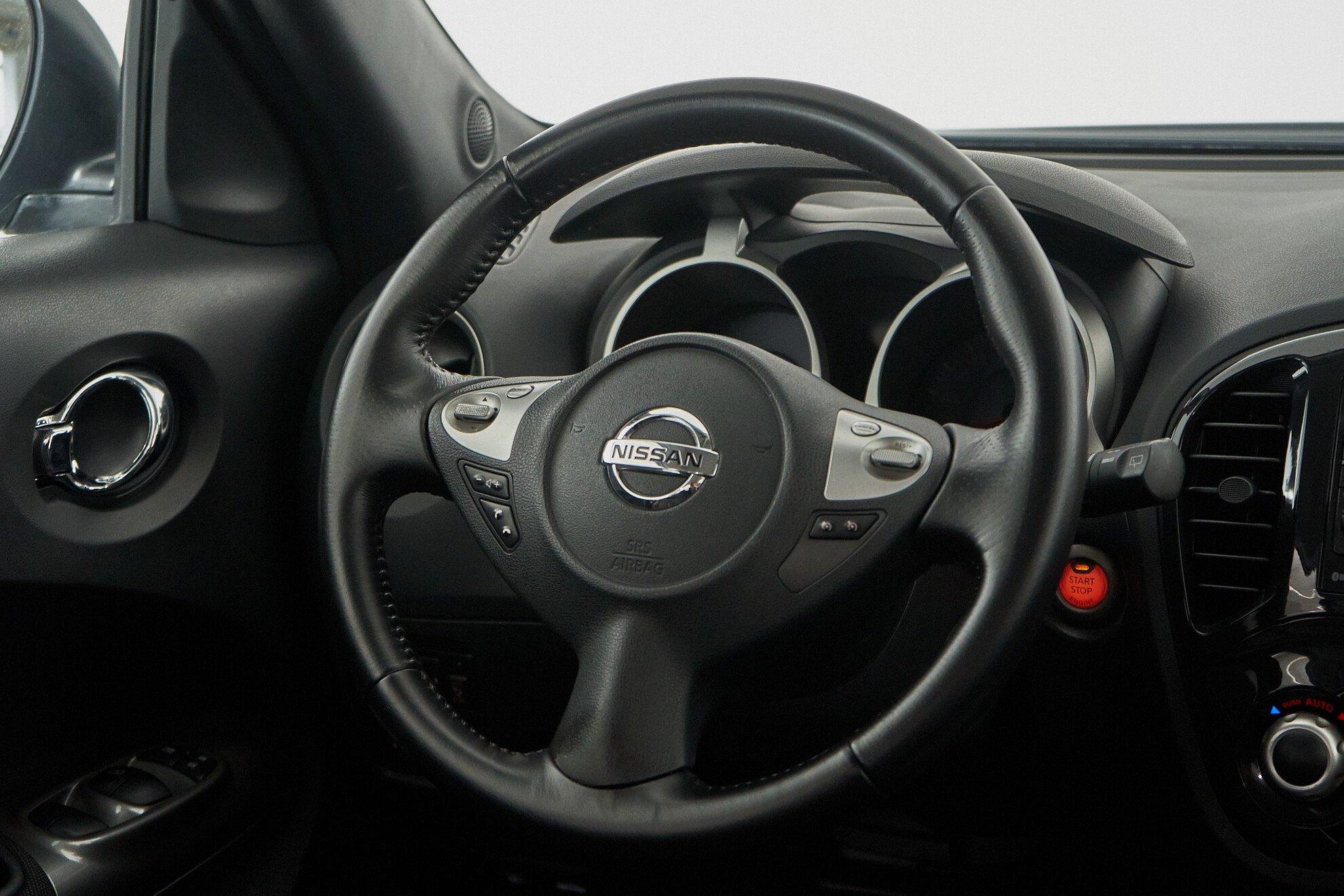 Nissan Juke 2013, синий