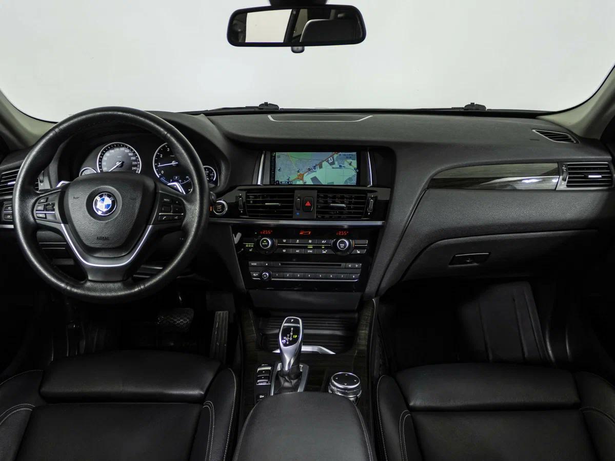 BMW X4 2018, белый