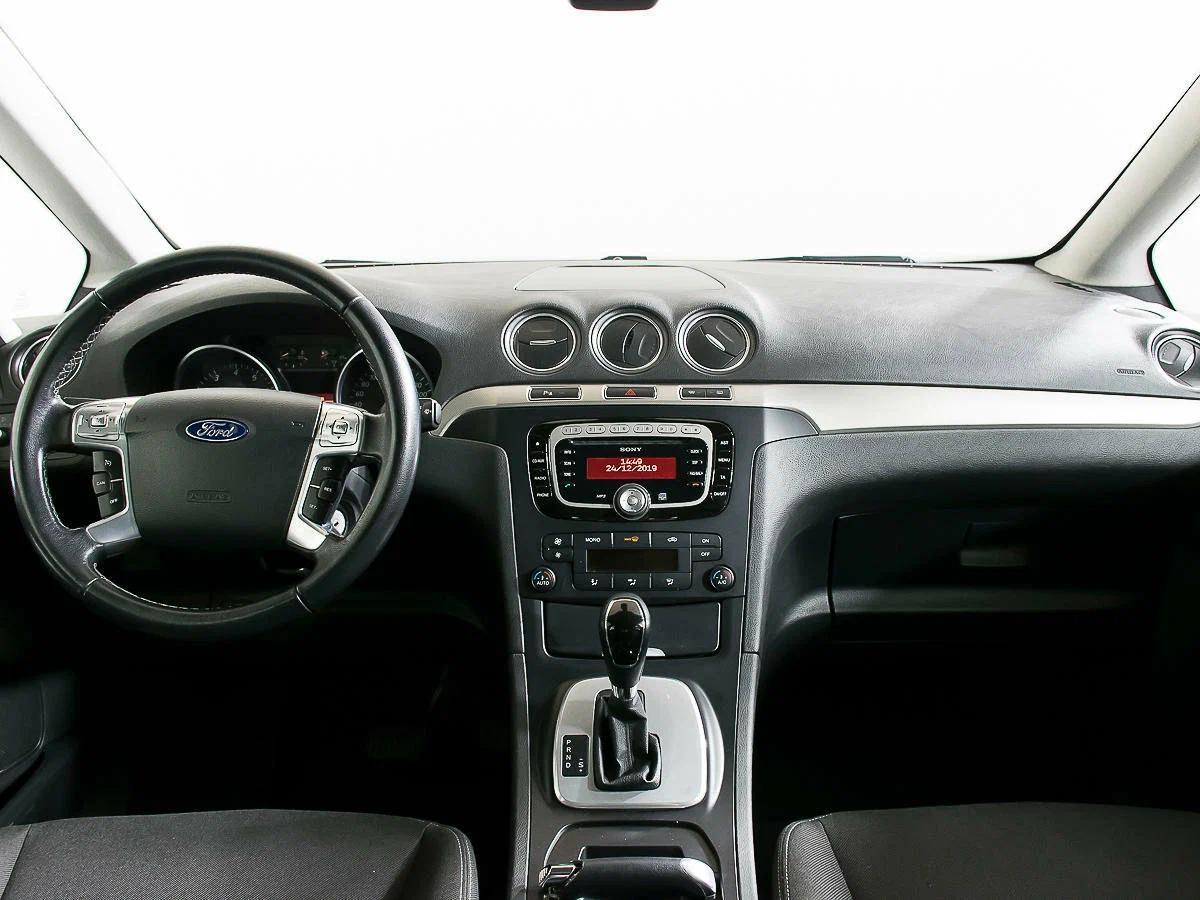 Ford Galaxy 2014, серебряный