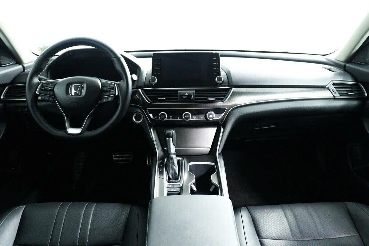Honda Accord 2022, голубой