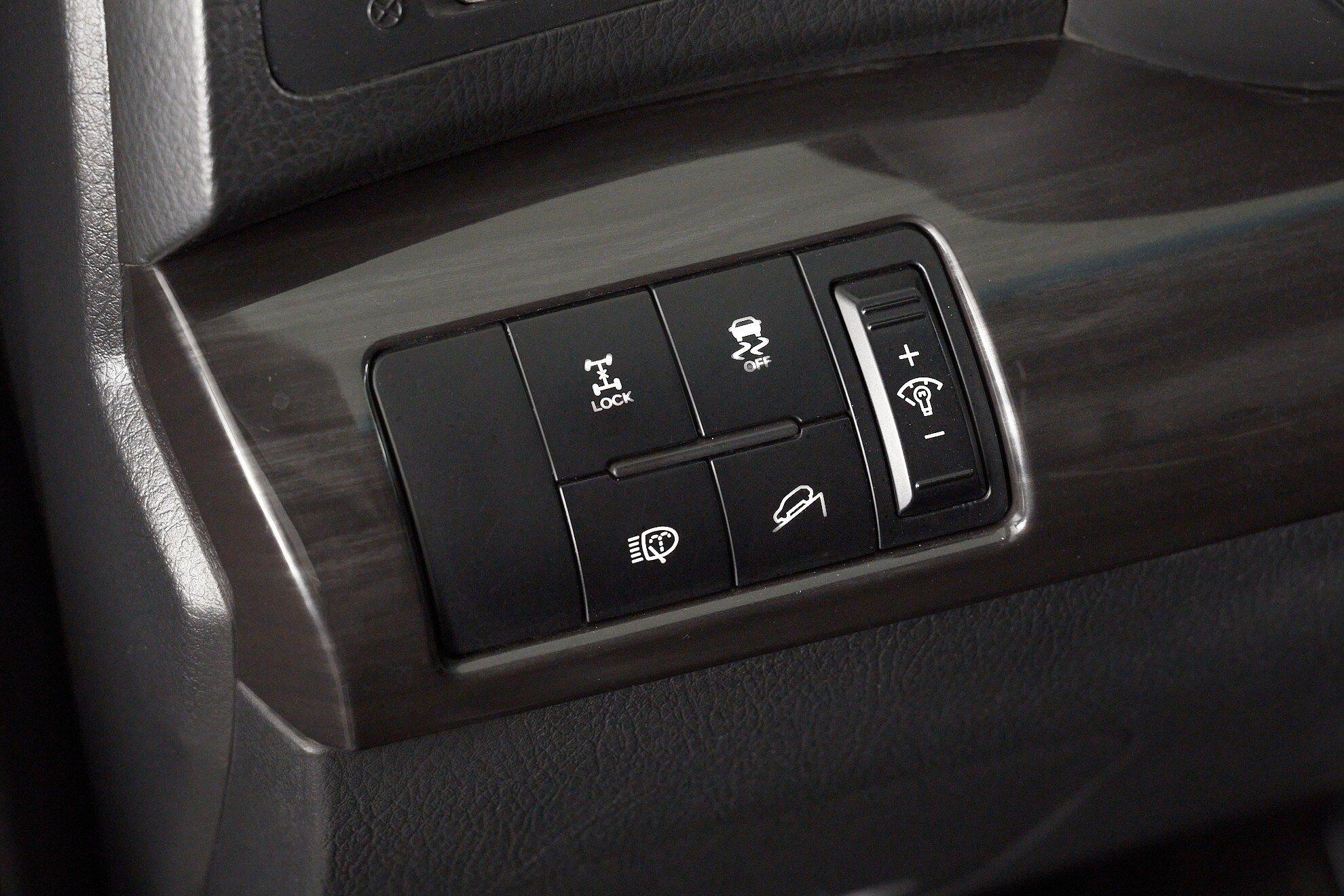 Kia Sorento 2011, черный
