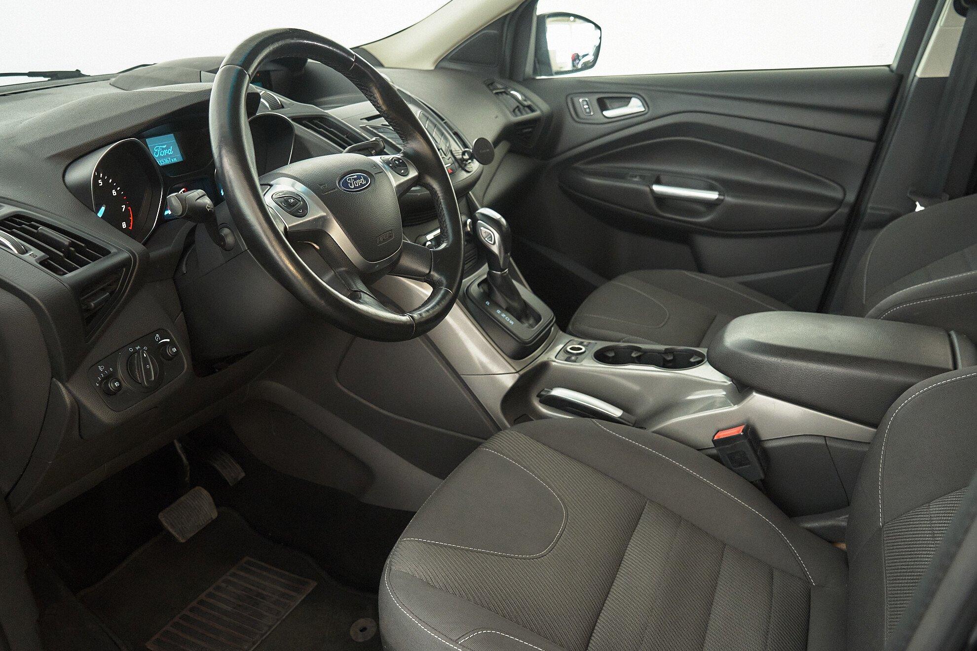 Ford Kuga 2016, черный