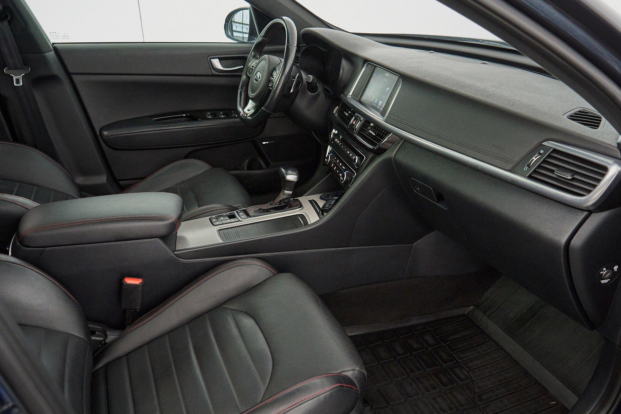 Kia Optima 2018, синий