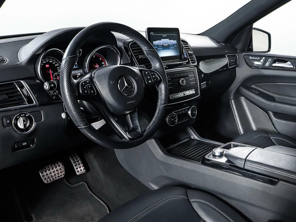 Mercedes-Benz GLE 2018, серый