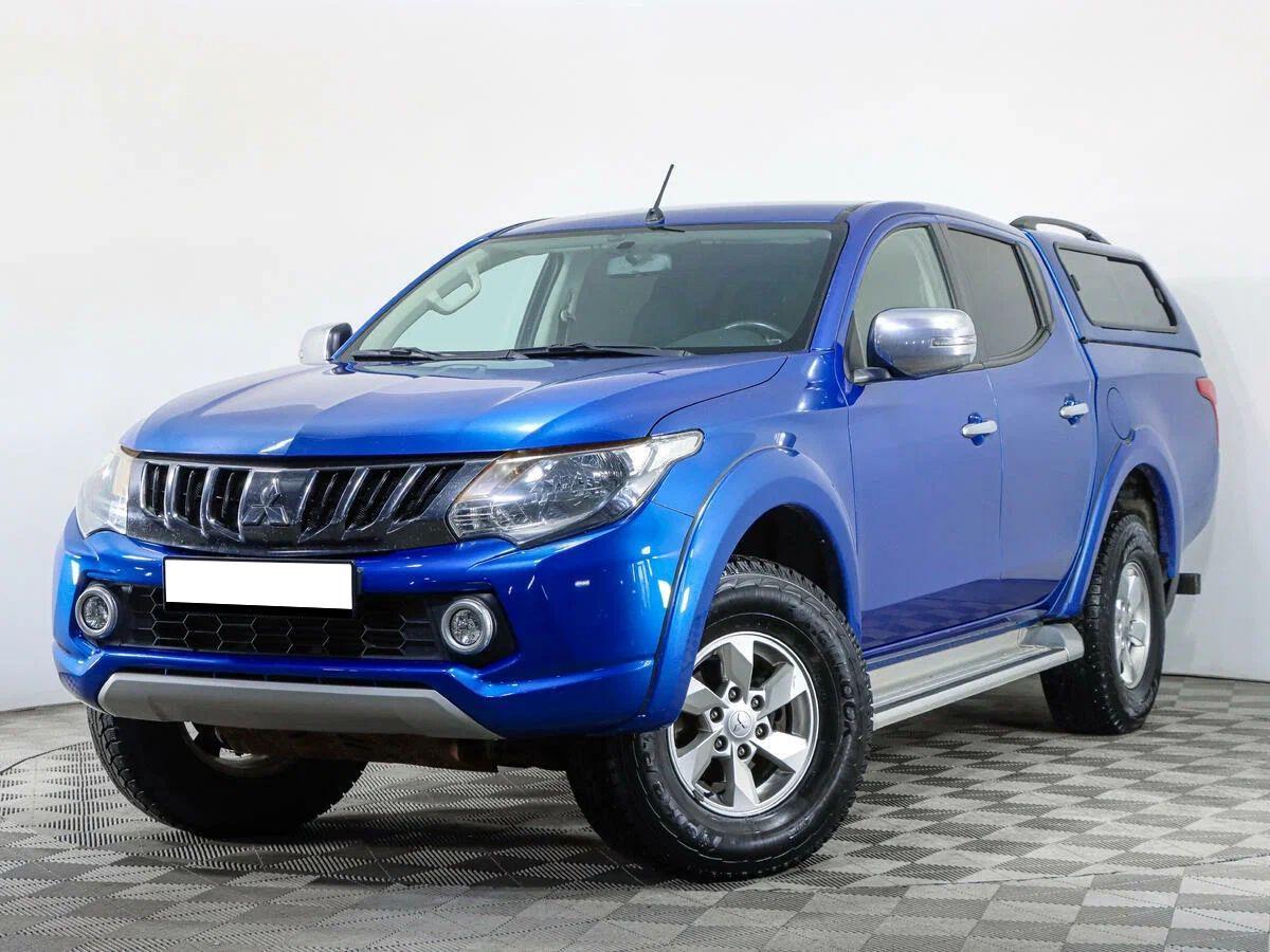 Mitsubishi L200 2017, синий