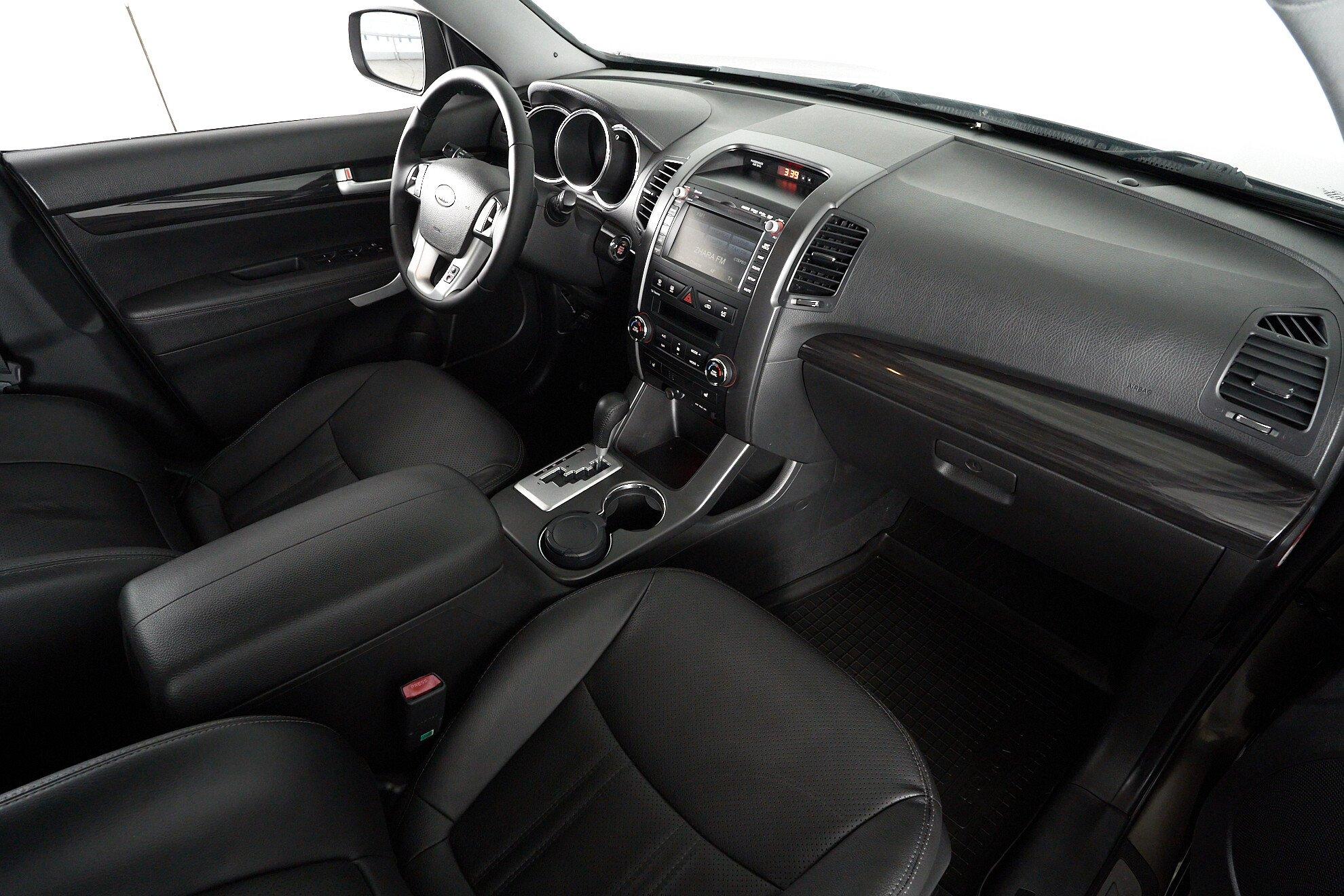 Kia Sorento 2011, коричневый