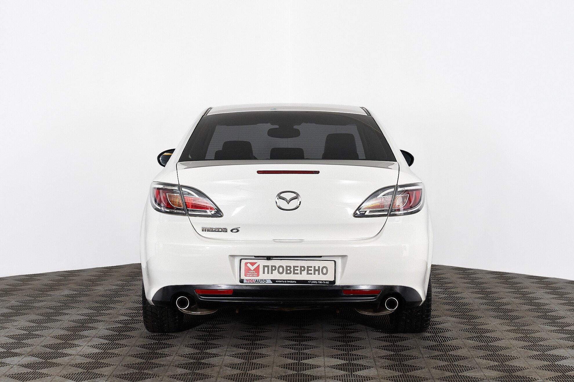 Mazda 6 2011, белый