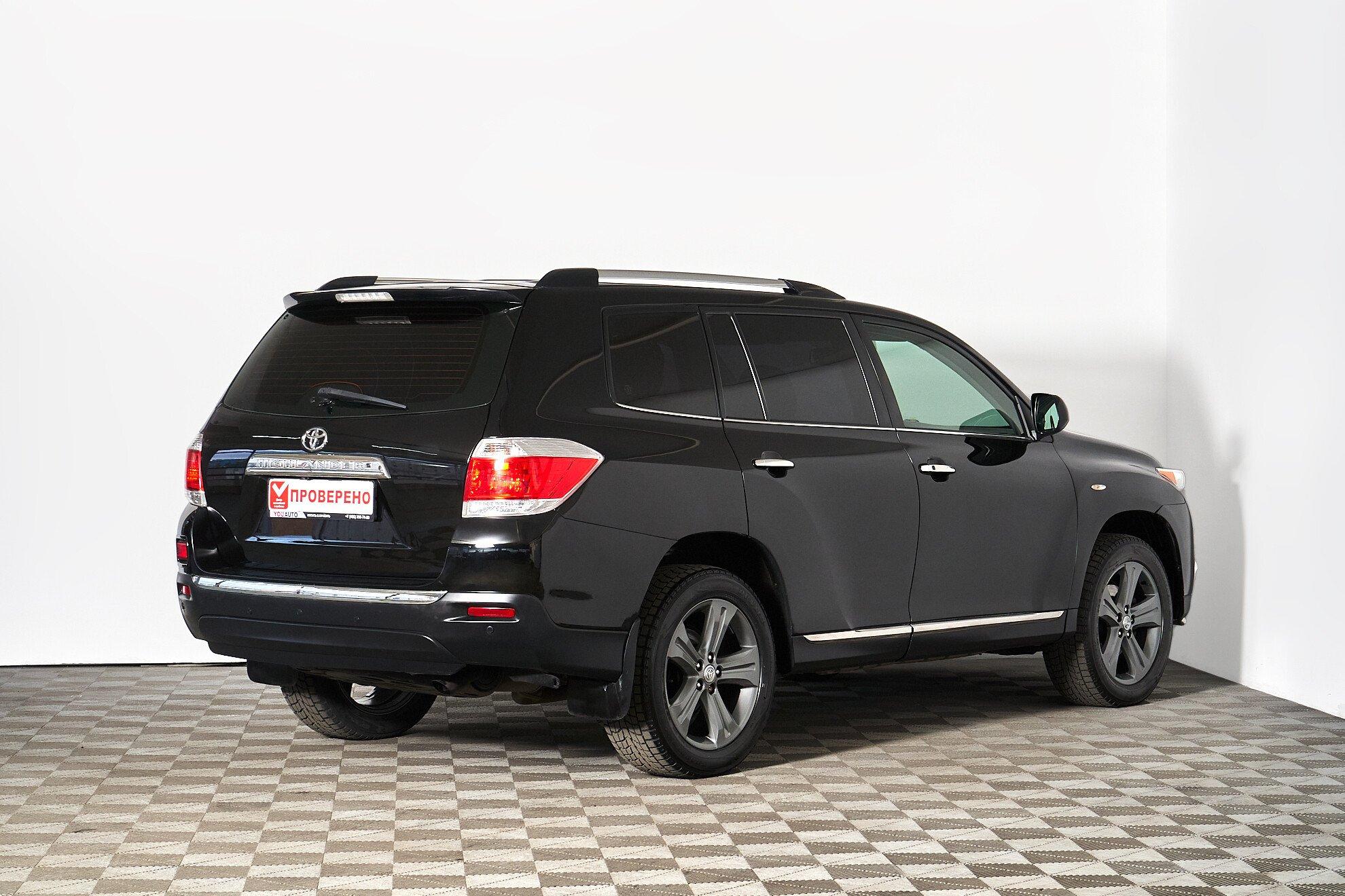 Toyota Highlander 2011, черный