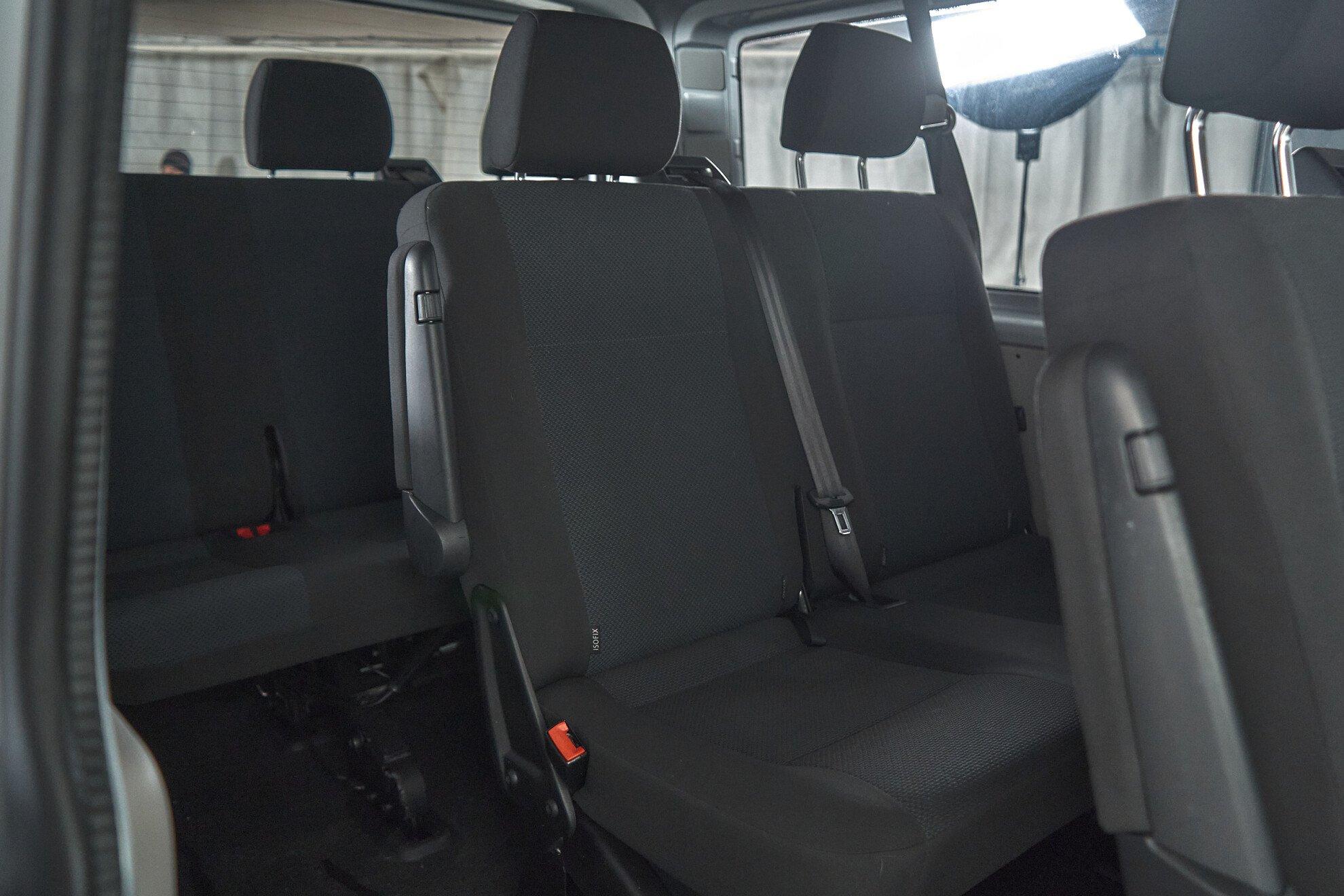 Volkswagen Transporter 2018, серебряный