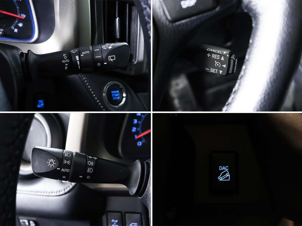 Toyota RAV4 2015, красный
