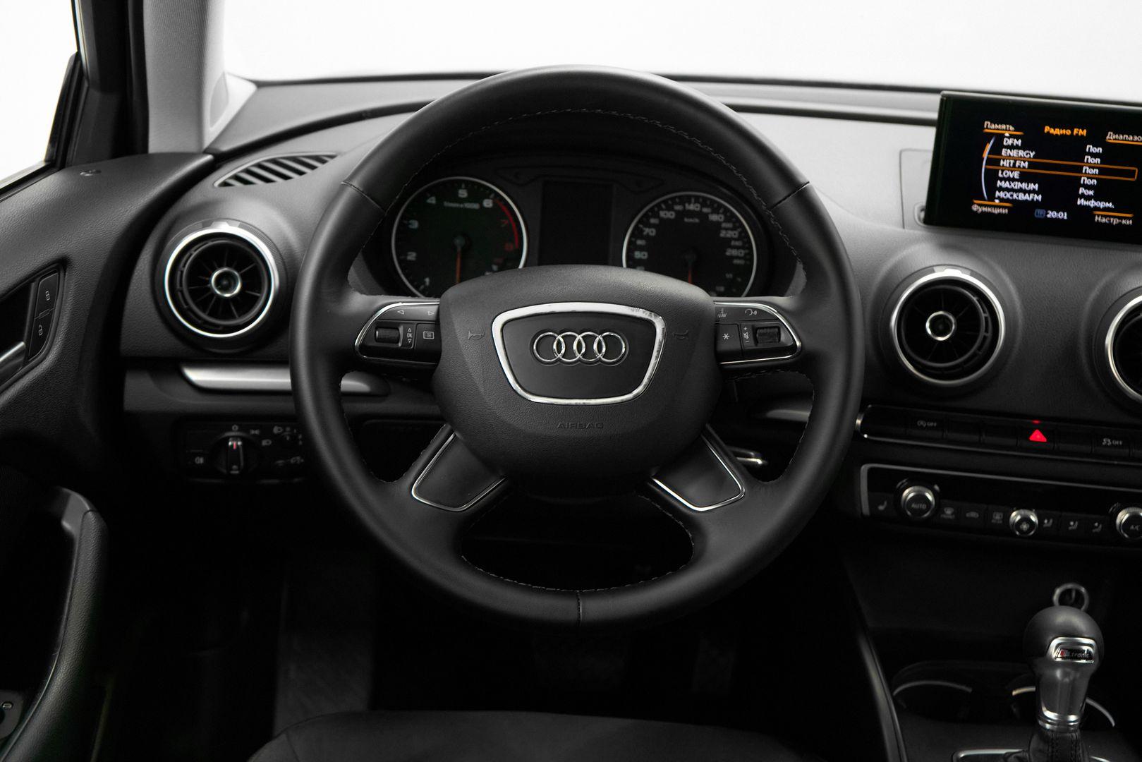 Audi A3 2013, черный