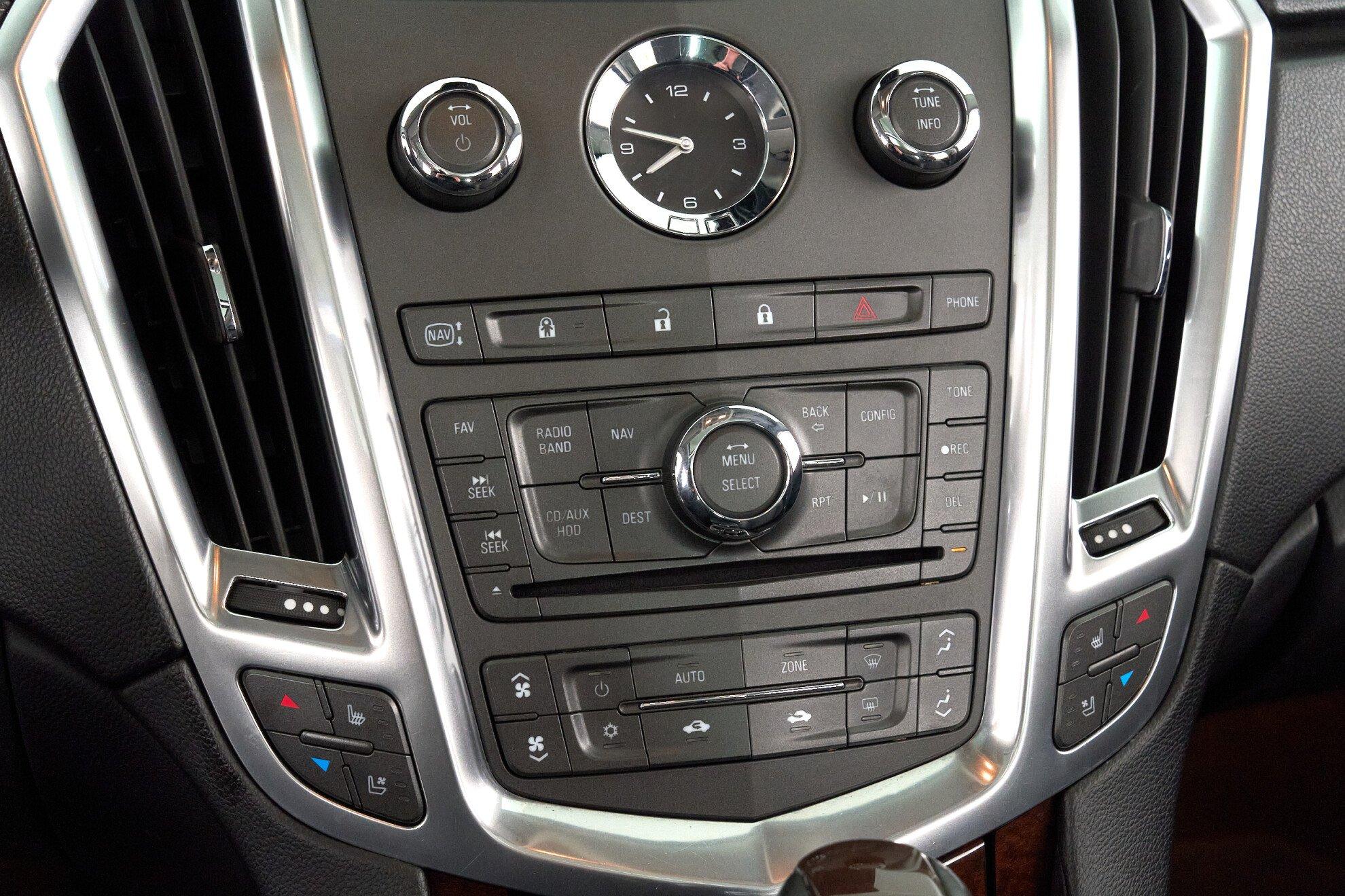 Cadillac SRX 2012, черный