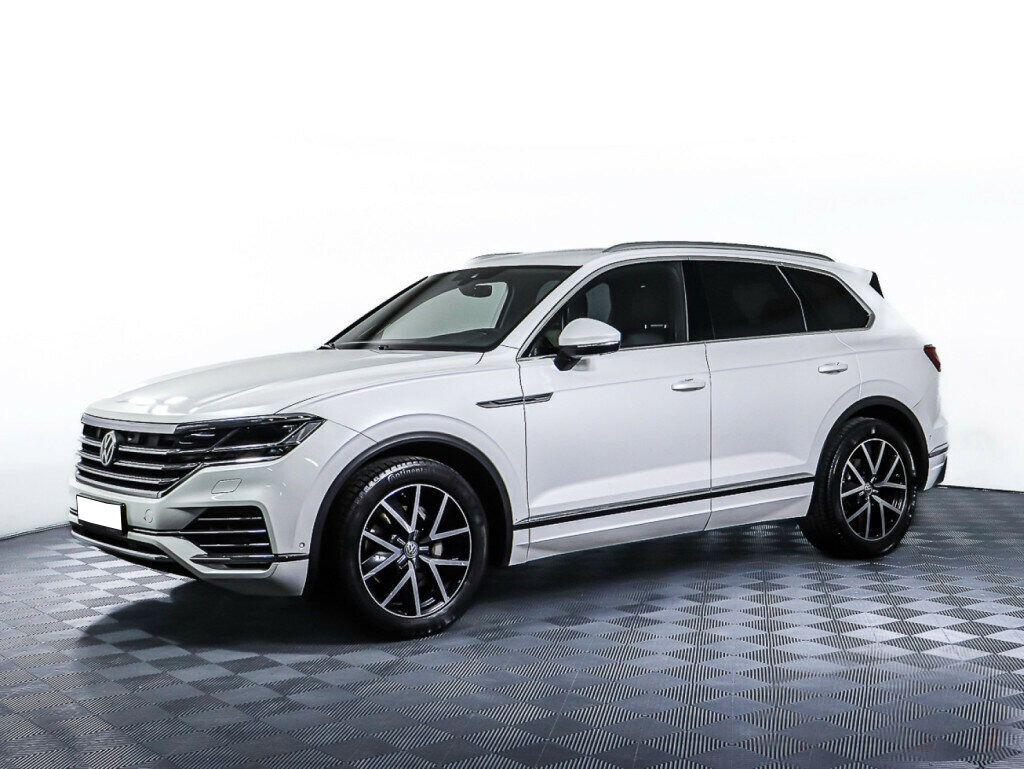 Volkswagen Touareg 2020, белый
