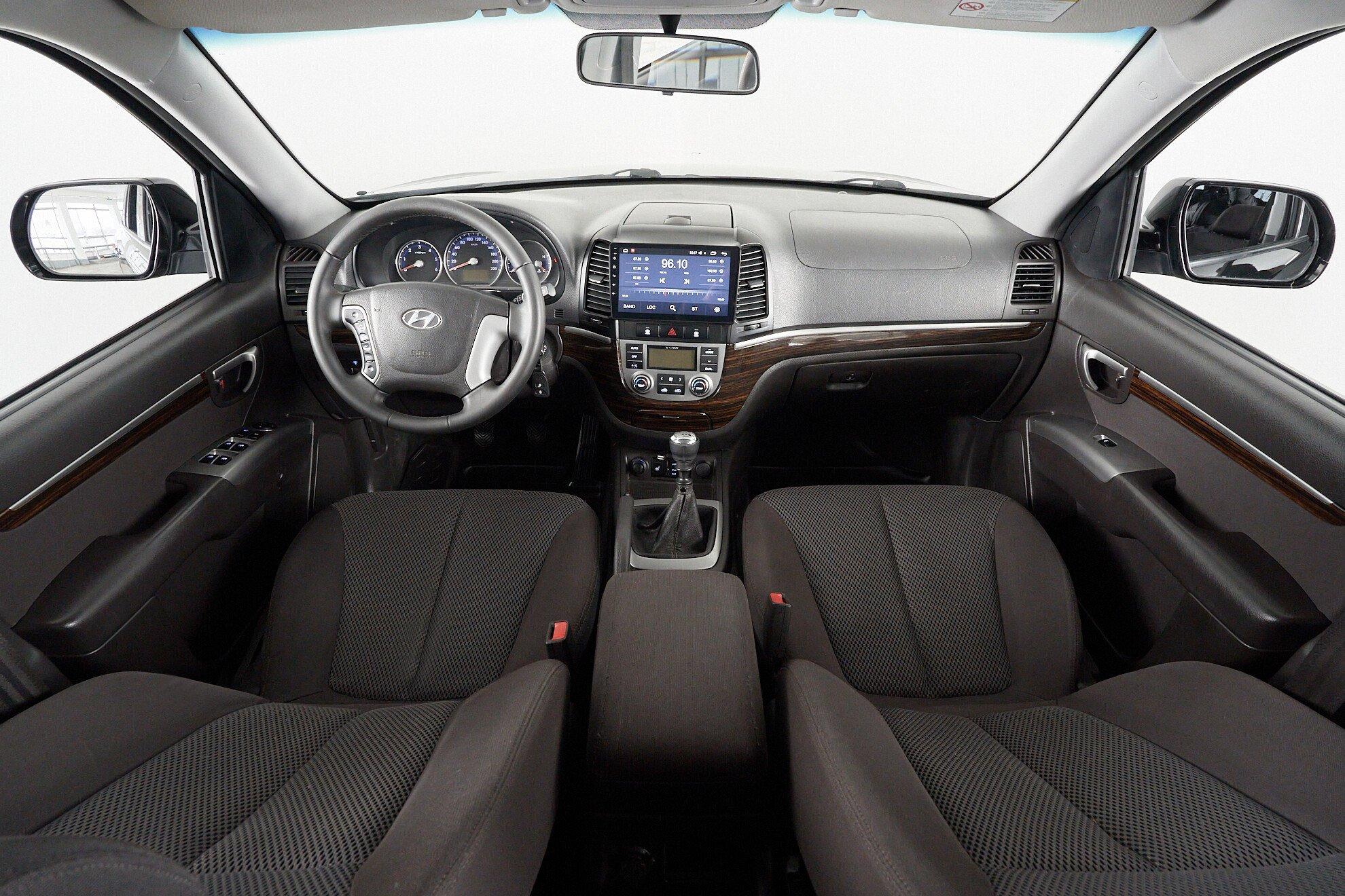 Hyundai Santa Fe 2011, черный