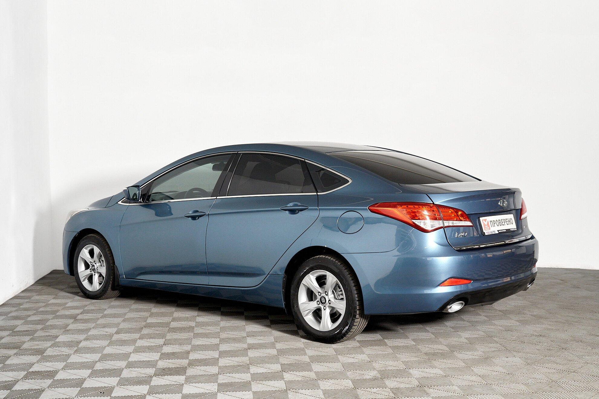 Hyundai i40 2015, синий