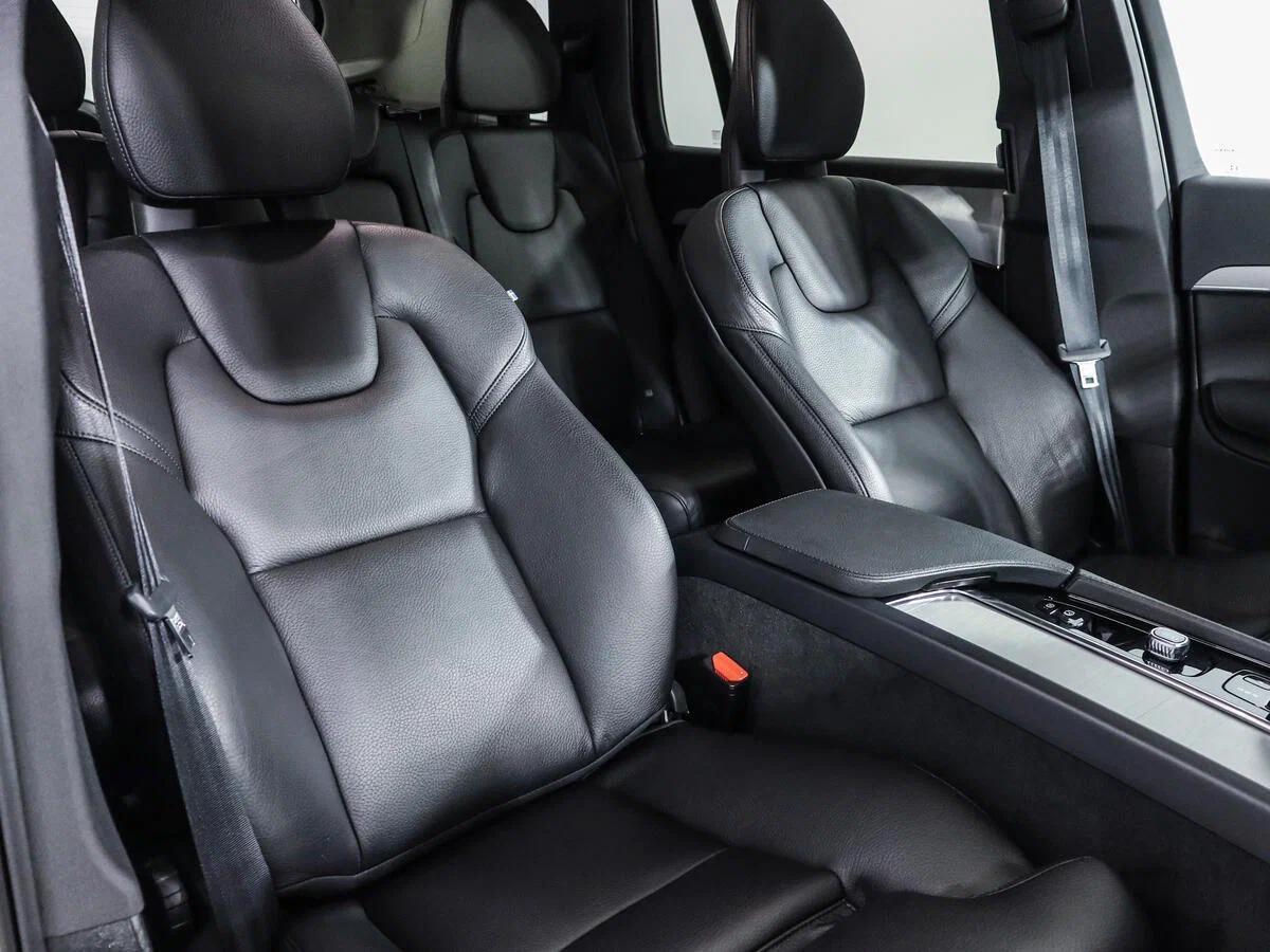Volvo XC90 2020, серебряный