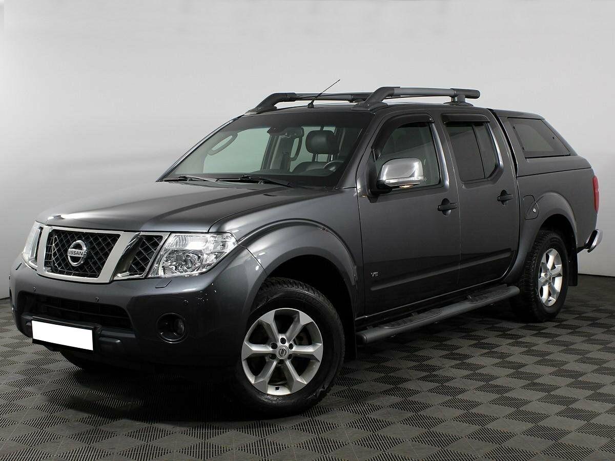 Nissan Navara (Frontier) 2013, серый