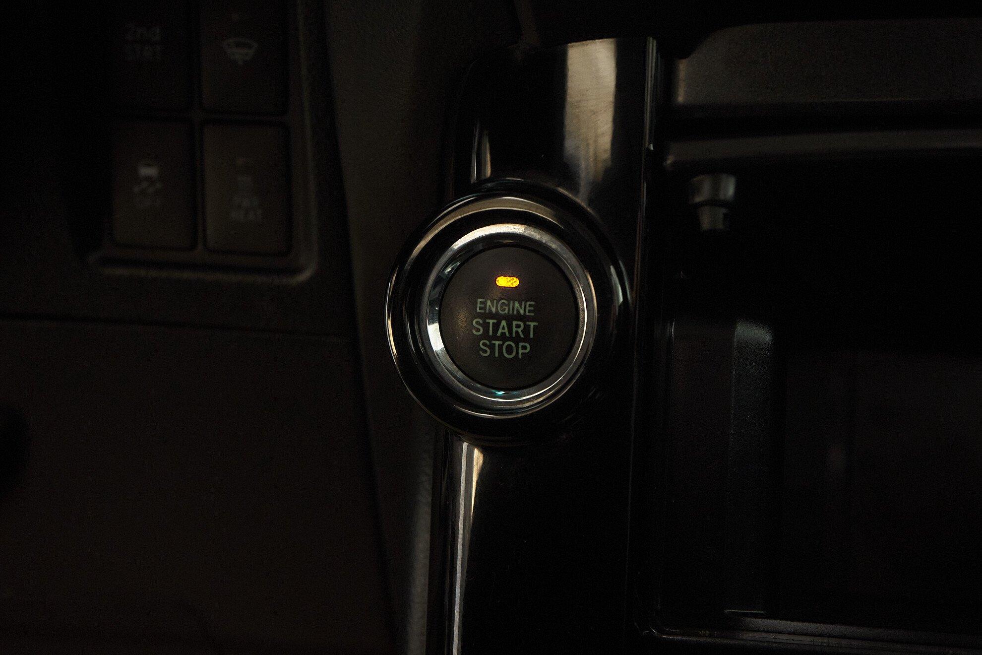 Toyota Land Cruiser Prado 2016, синий
