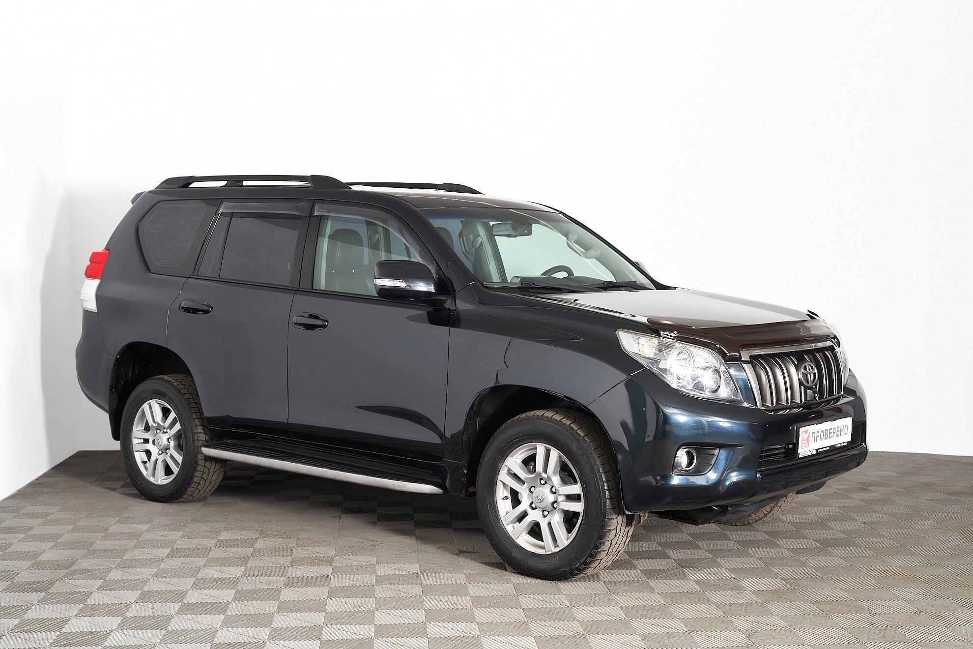 Toyota Land Cruiser Prado 2011, серый