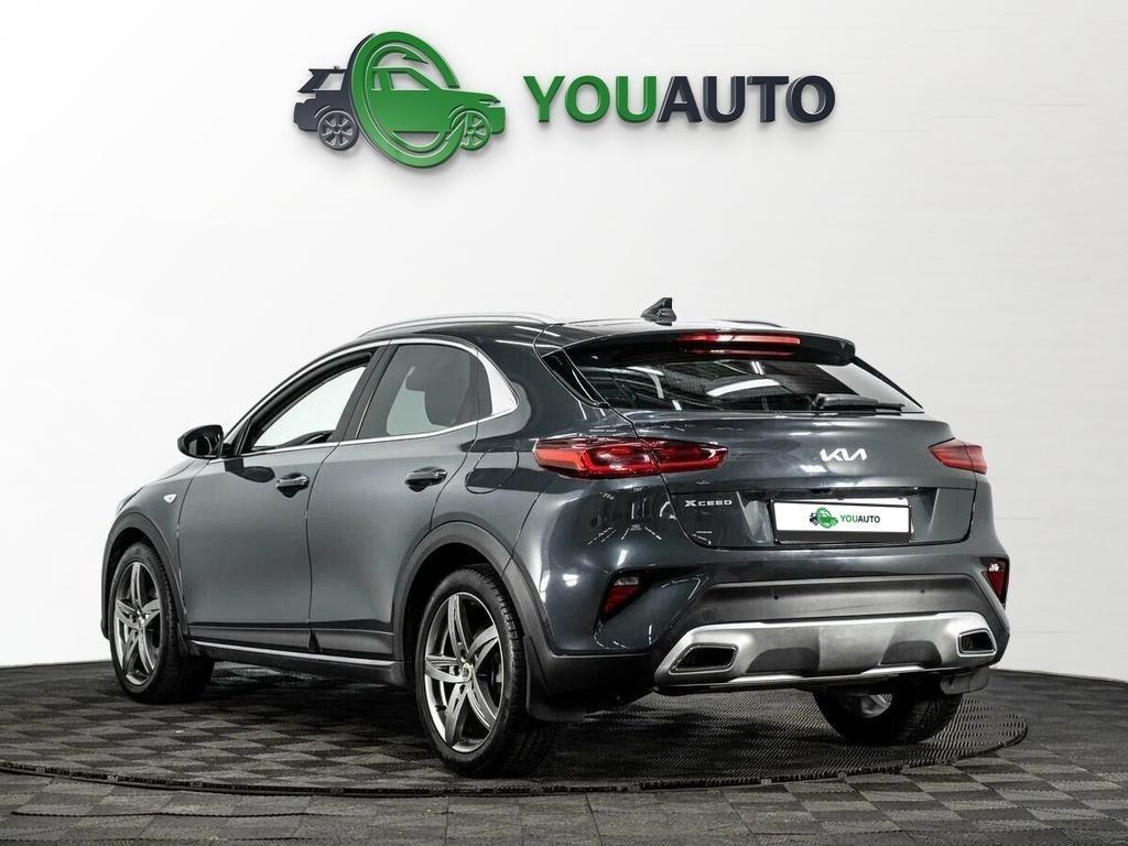 Kia XCeed 2021, серый