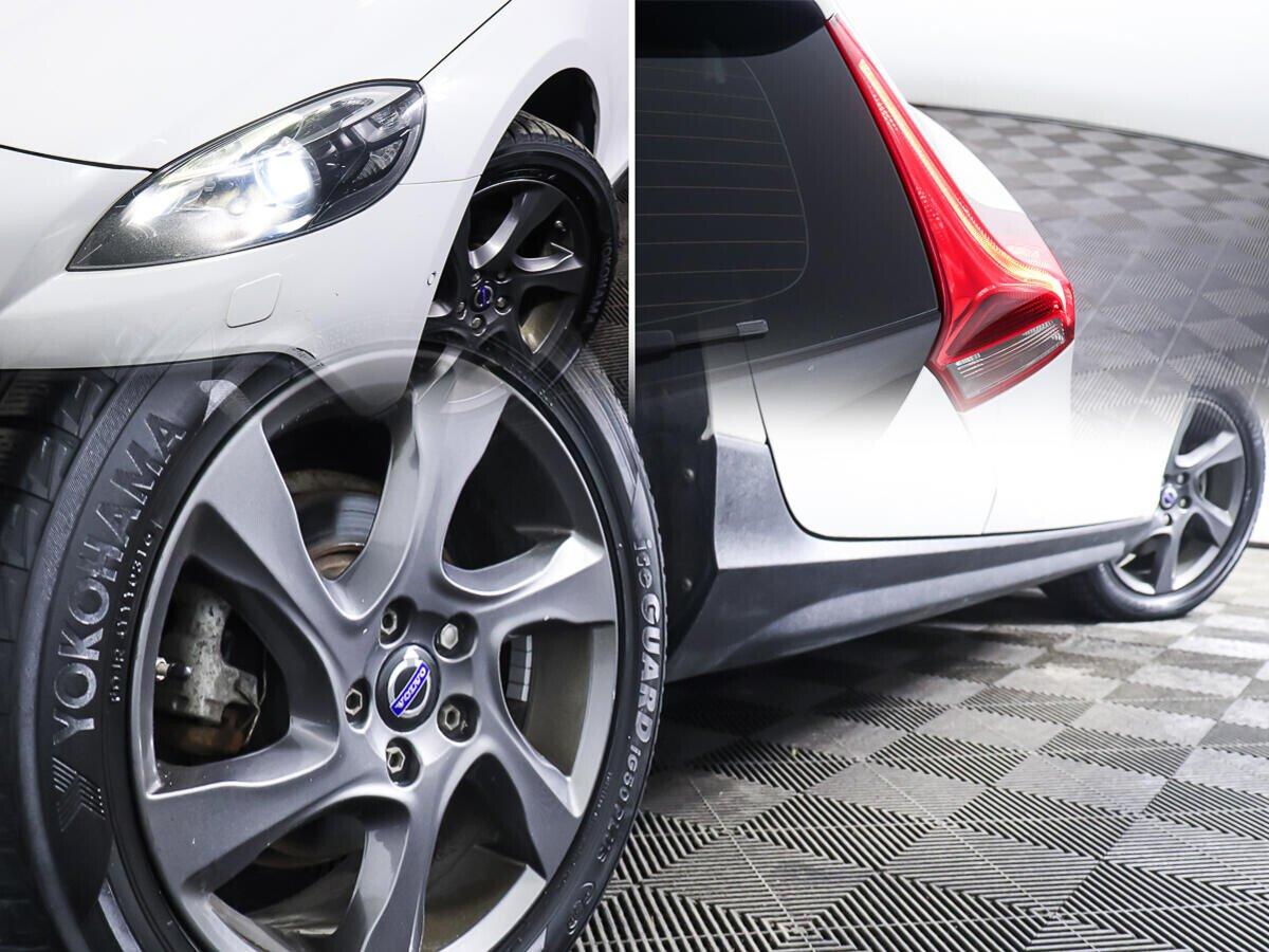 Volvo V40 Cross Country 2015, белый