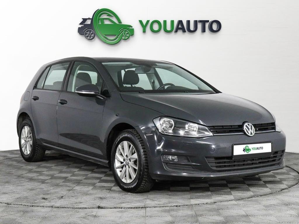 Volkswagen Golf 2013, серый