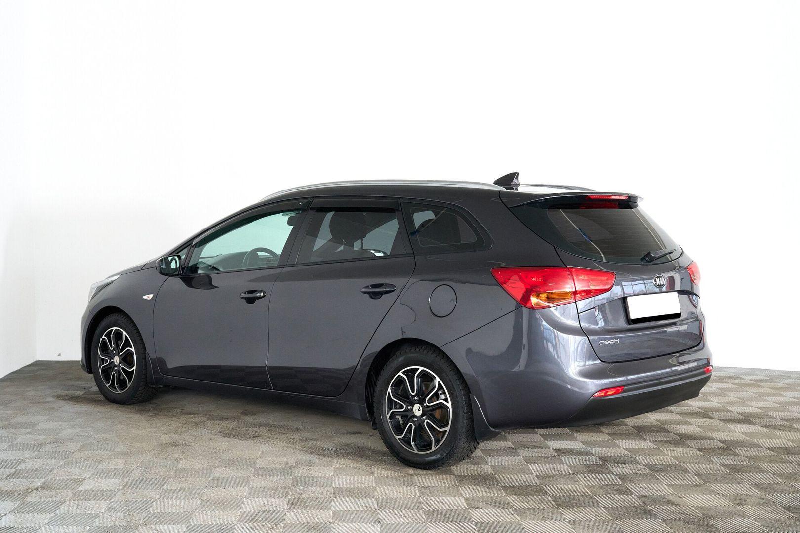 Kia Ceed 2017, серый