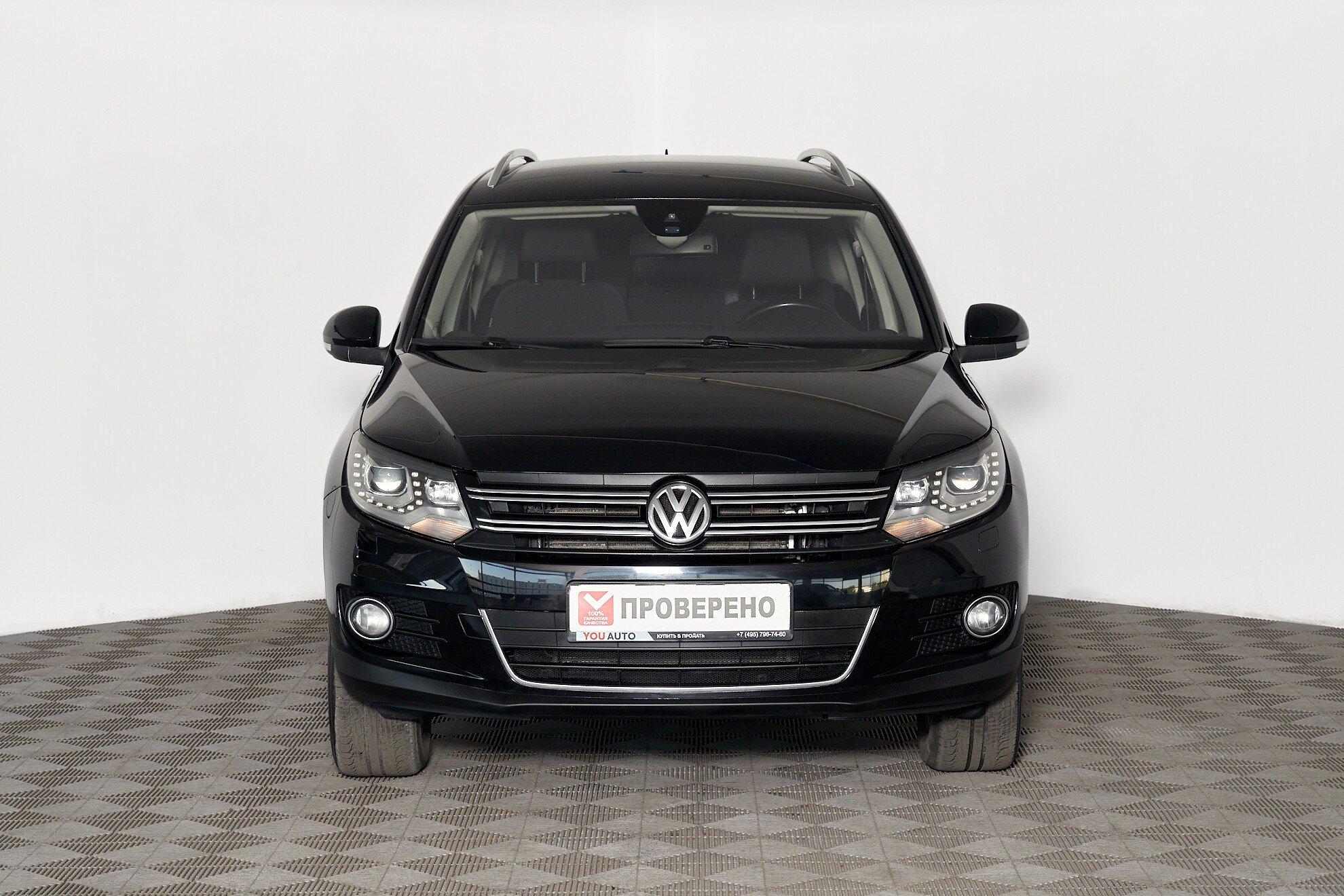 Volkswagen Tiguan 2013, черный