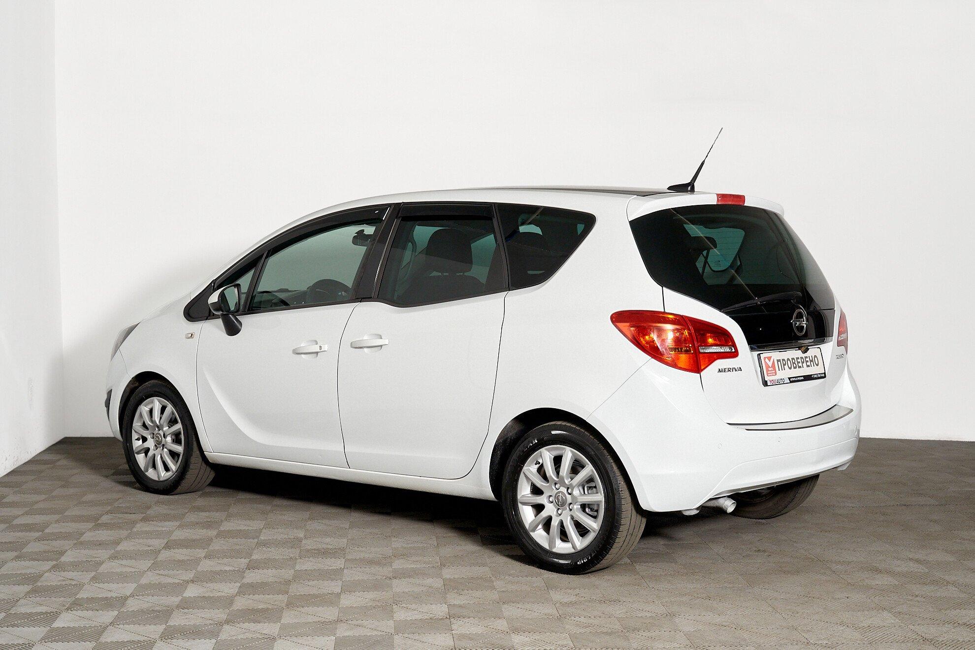 Opel Meriva 2012, белый